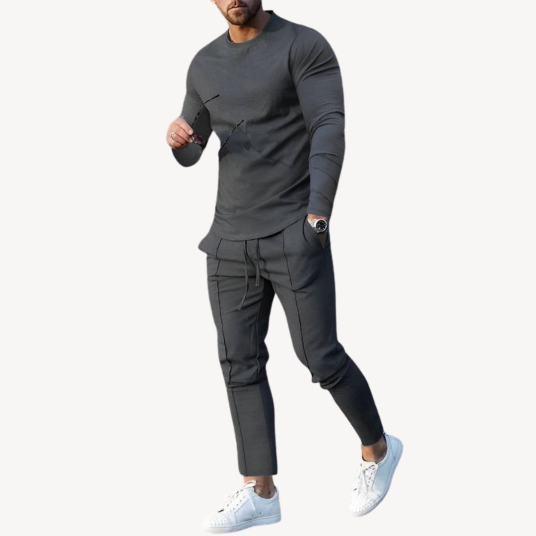 Men's Relaxed Fit Long Sleeve Jogger Suit