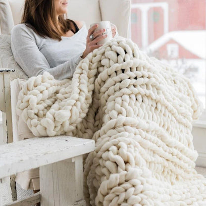DIY Chunky XL Wool Yarn for Super Soft Blanket - CosyWeave-White-Nora Luxe