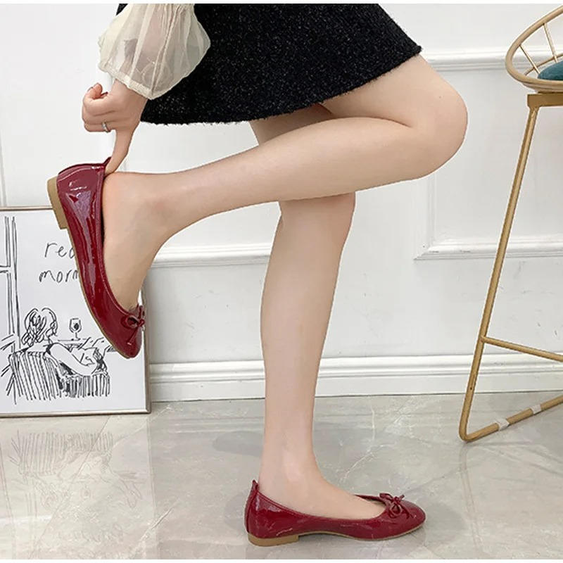 Comfortable Women's Flat Shoes With Good Arch Support