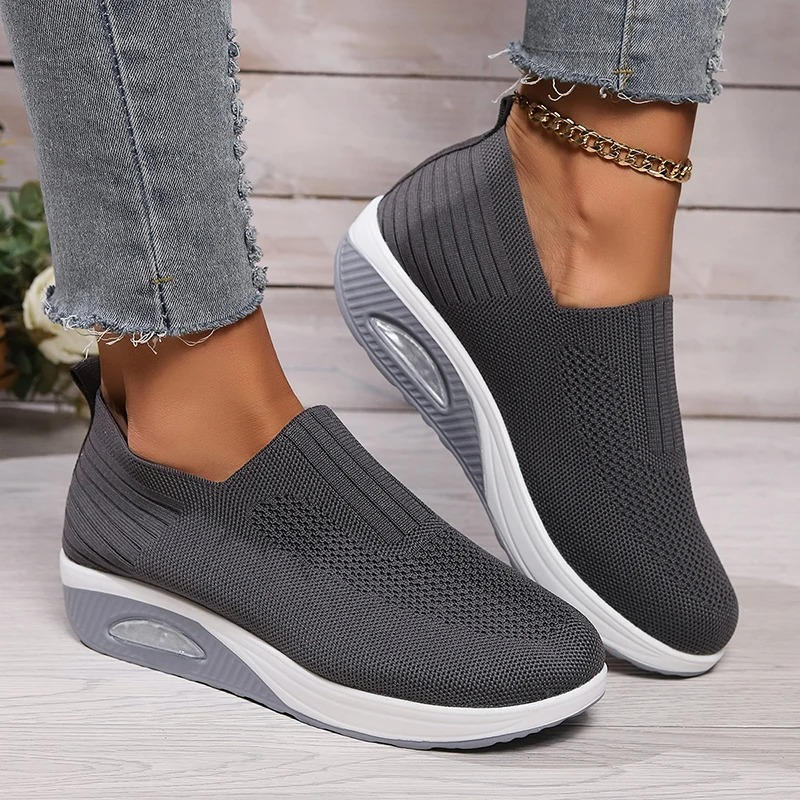 Comfortable Supportive Women's Walking Shoes