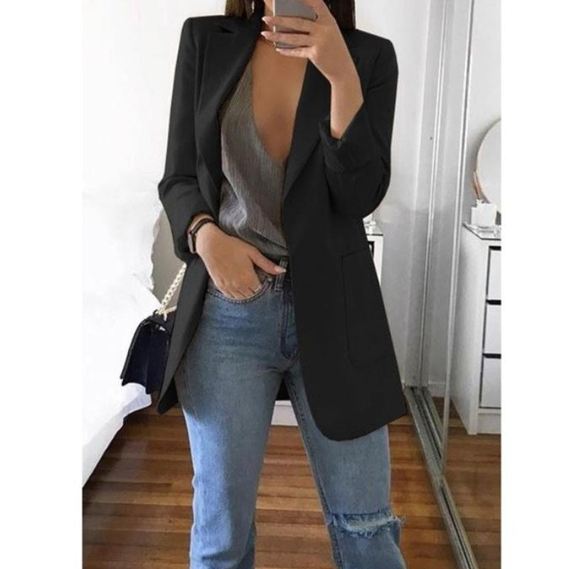 Classic Women's Blazer Perfect for Any Event