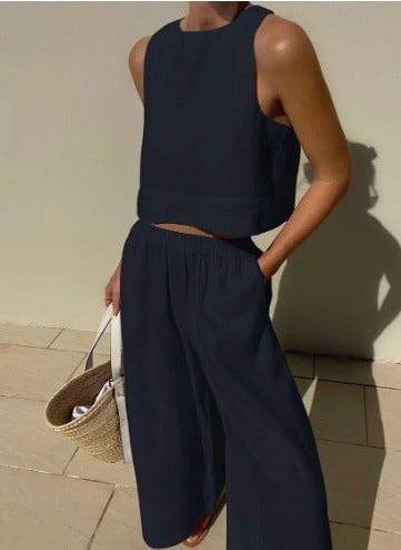 Elegant Ladies Linen Crop Top and Pants Set
