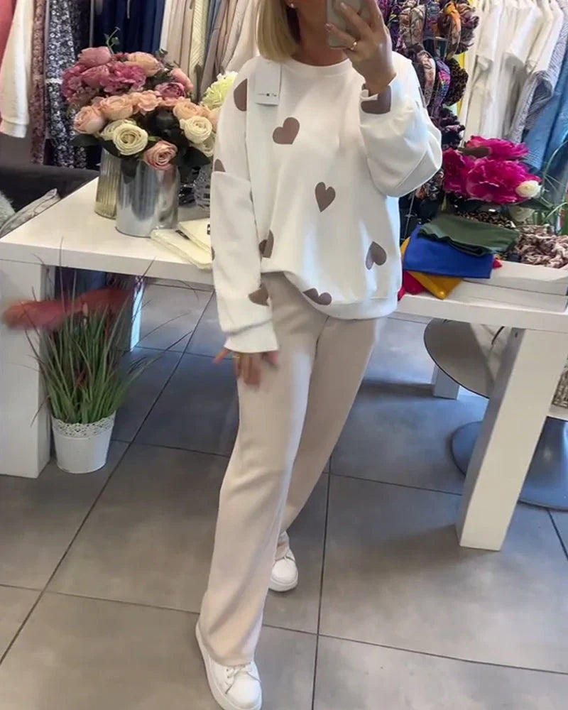 Lovely Heart Pattern Sweater