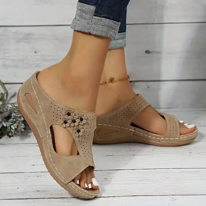 Feminine Wedge Sandals with Cutout Details