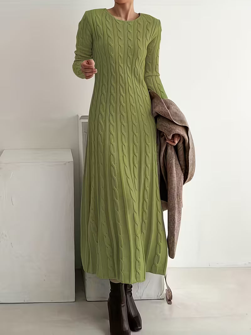 Feminine Flare Dress with Short Sleeves