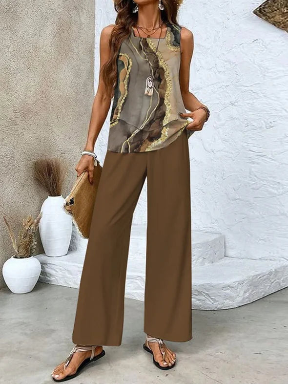 Women's Outfit - Sleeveless Top with Fun Print - Loose Fit Pants - Nocini