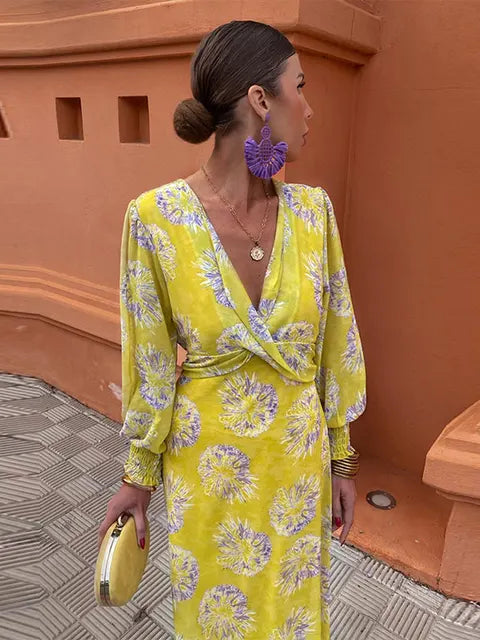 Trendy Geometric Pattern Top for Ladies
