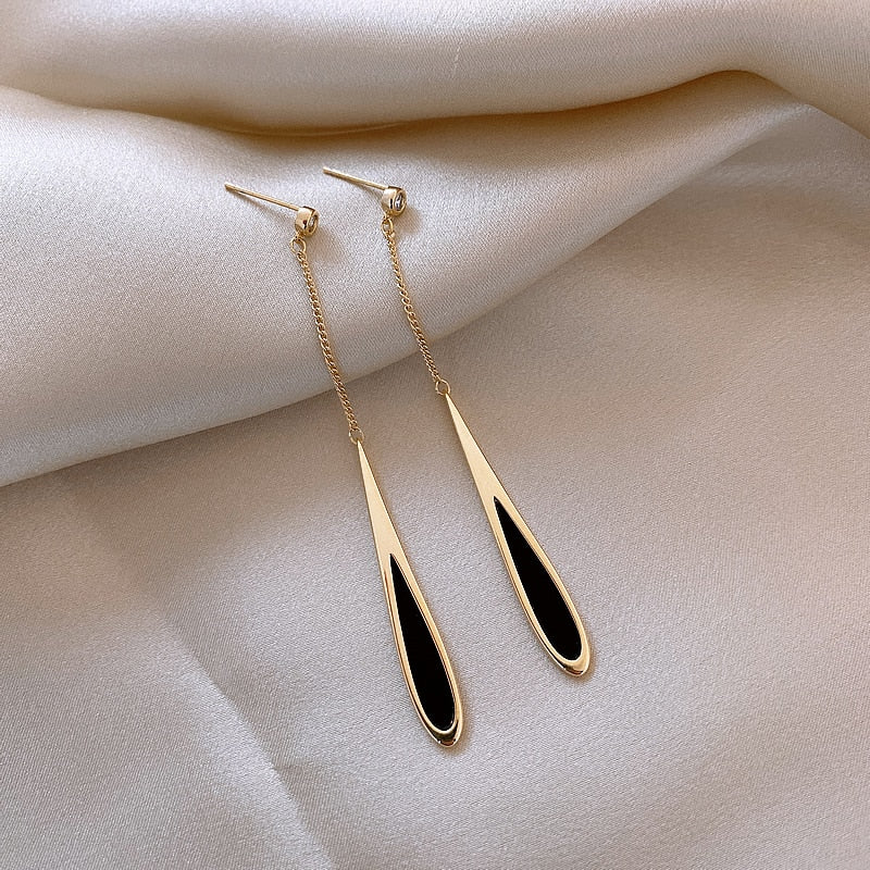 Dainty Tassel Long Drop Earrings - Nocini