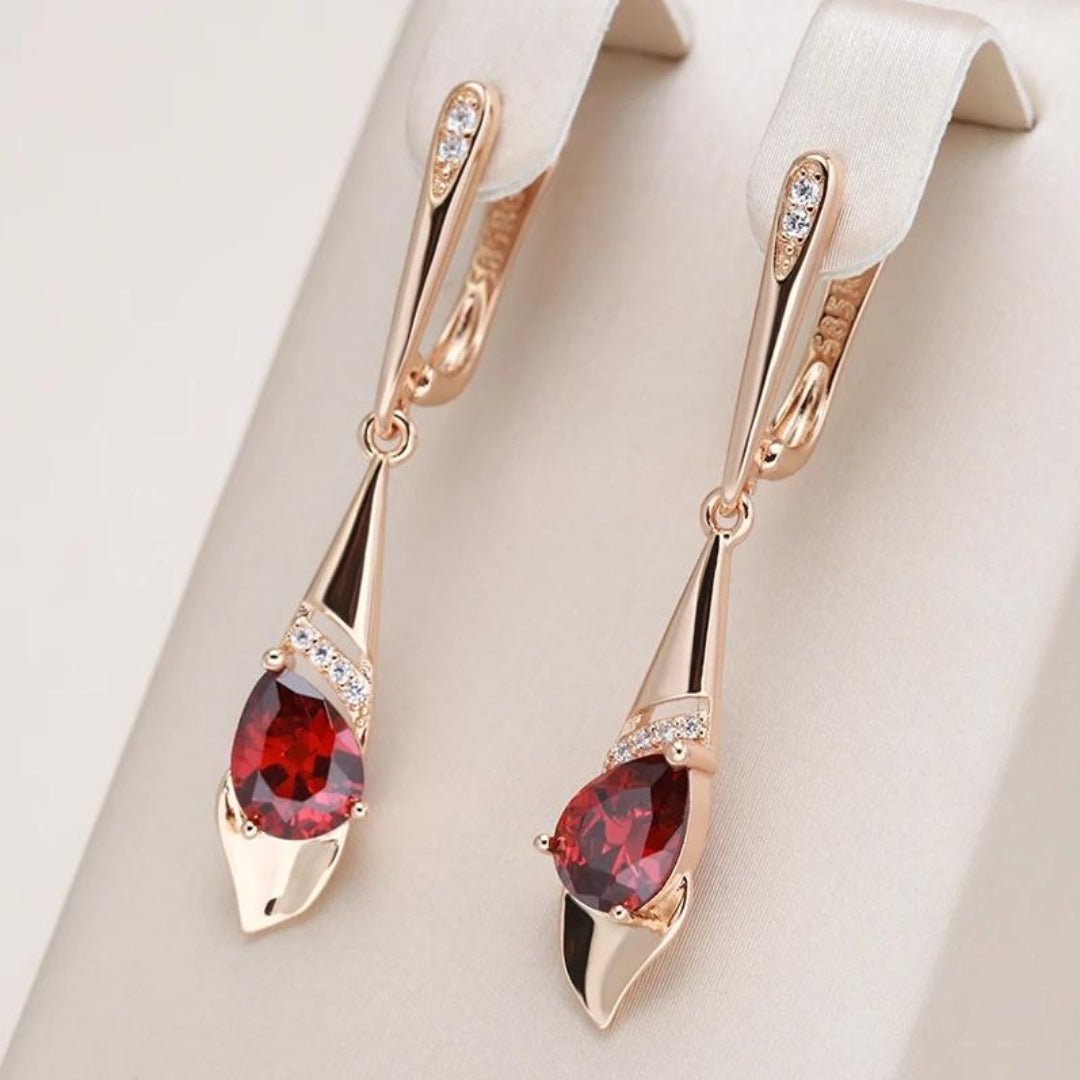 Luxurious Ruby Red Crystal Necklace - Olytrend