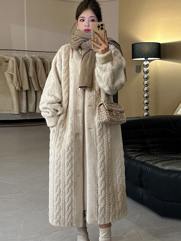 Cozy Women's Long Knitted Winter Cardigan