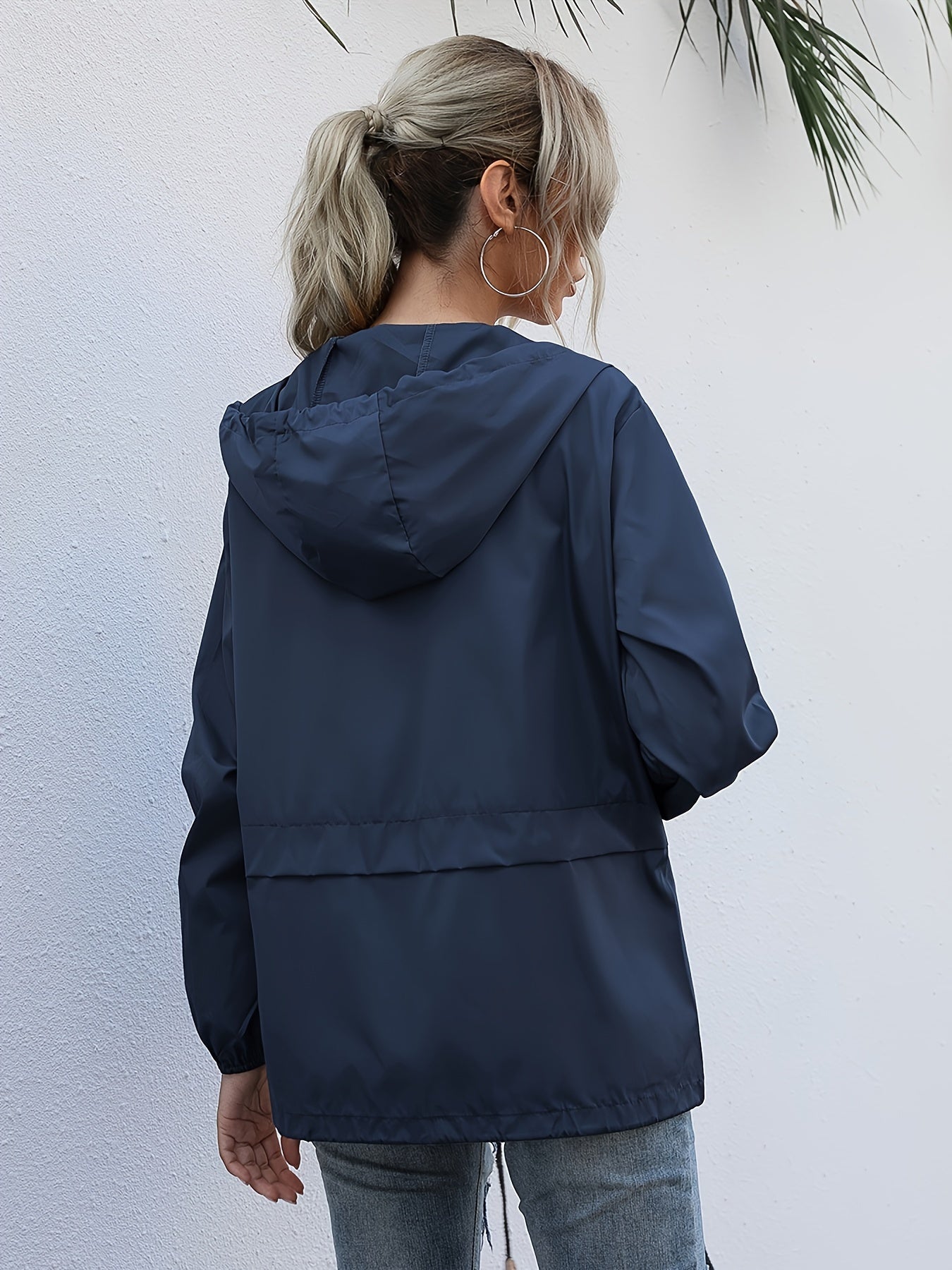 Women's Lightweight Water Resistant Jacket