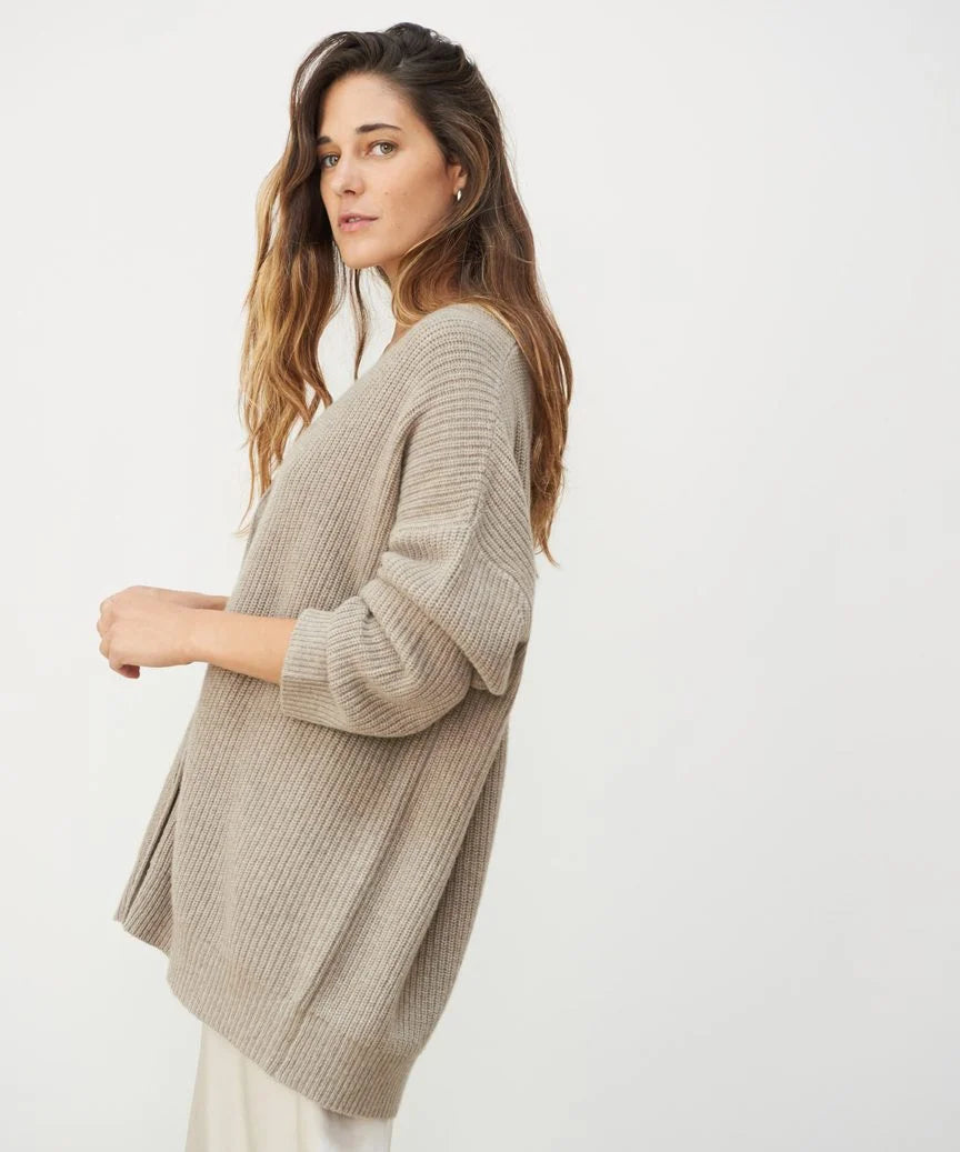 Comfy Women's Large V-Neck Sweater Cardigan