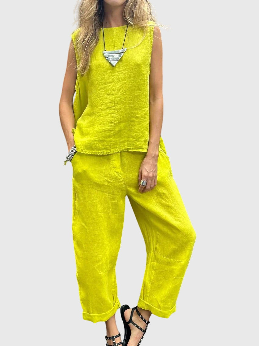 Chic 2-Piece Women's Outfit - Olytrend