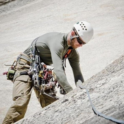 Practical Men's Work Pants with Zip Pockets