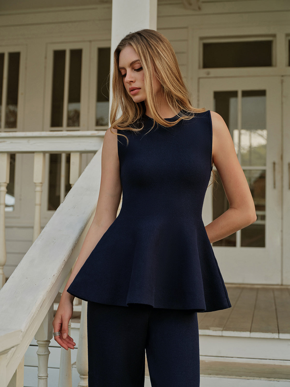 Casual Cropped Tank Top - Pexav