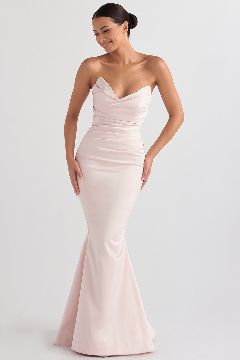 Luxurious Satin Mermaid Gown for Women