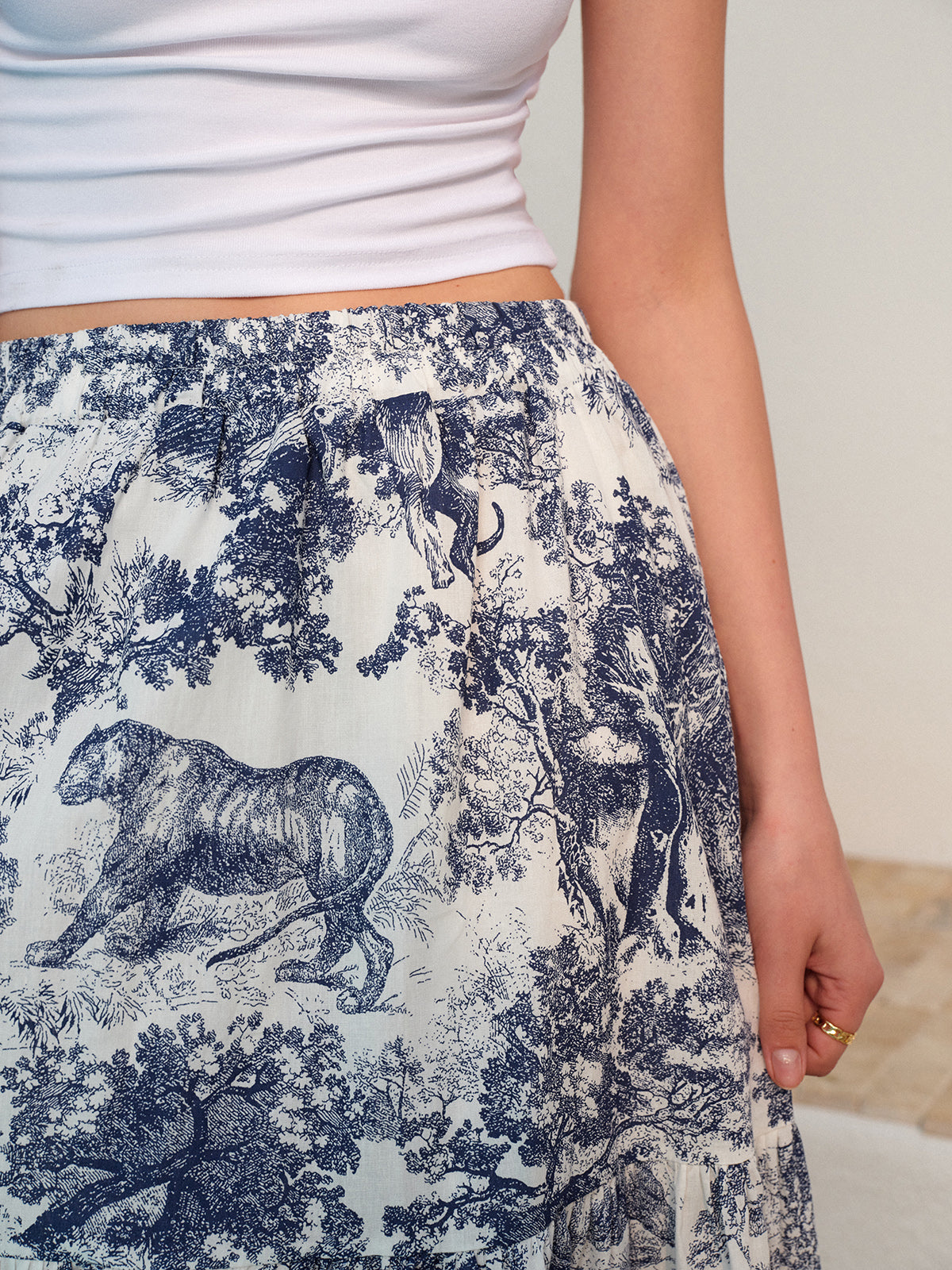 Pretty Ruffle Midi Floral Skirt