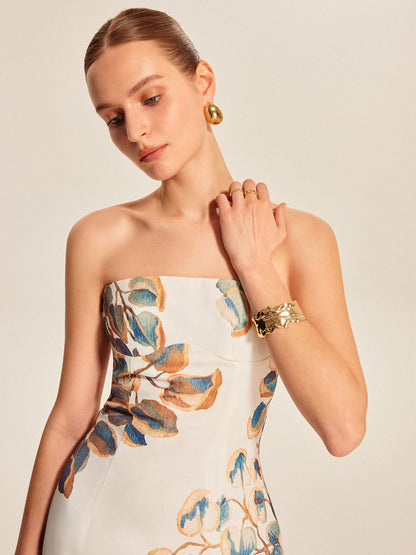Pretty Sleeveless Summer Dress