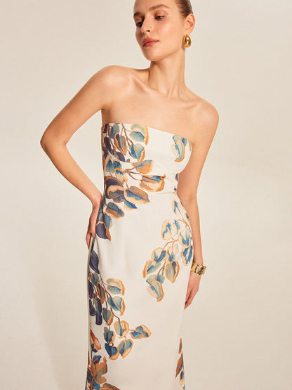 Pretty Sleeveless Summer Dress