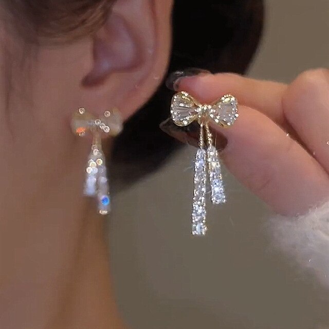 Luxury Crystal Drop Earrings - Arlette - Pexav