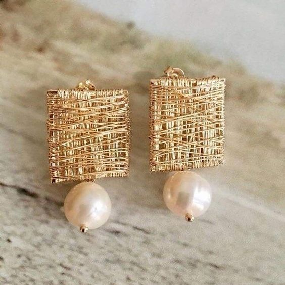Luxurious Pearl Drop Earrings - Felina - Pexav