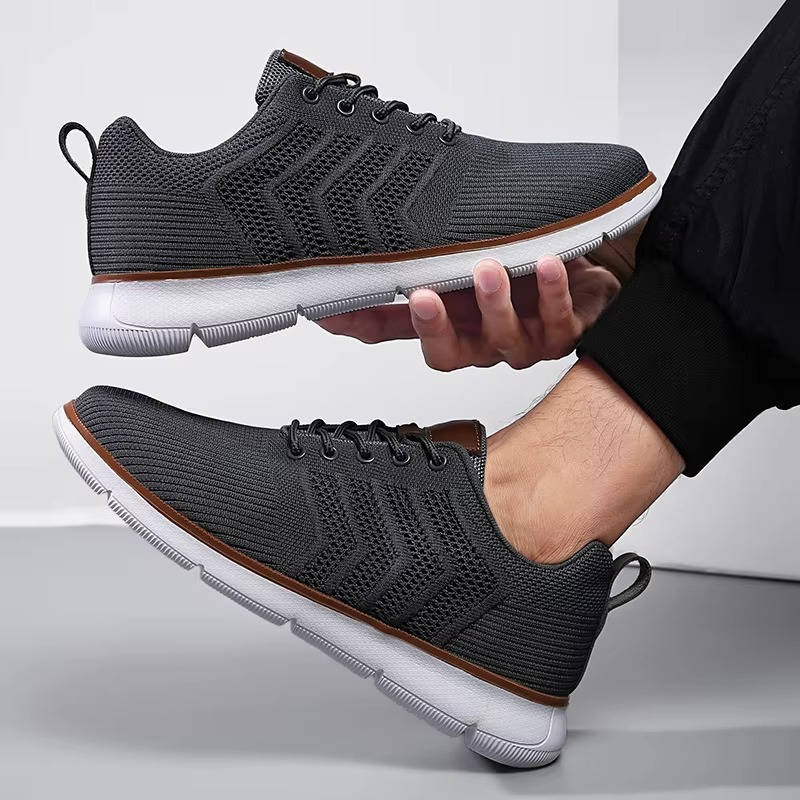 Lightweight Airy Running Shoes