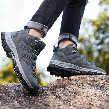 Breathable Outdoor Trekking Shoes