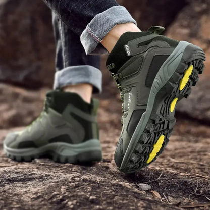 Breathable Outdoor Trekking Shoes