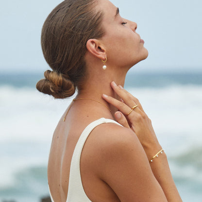 Hoops with freshwater pearls - Arina-Gold-Nora Luxe