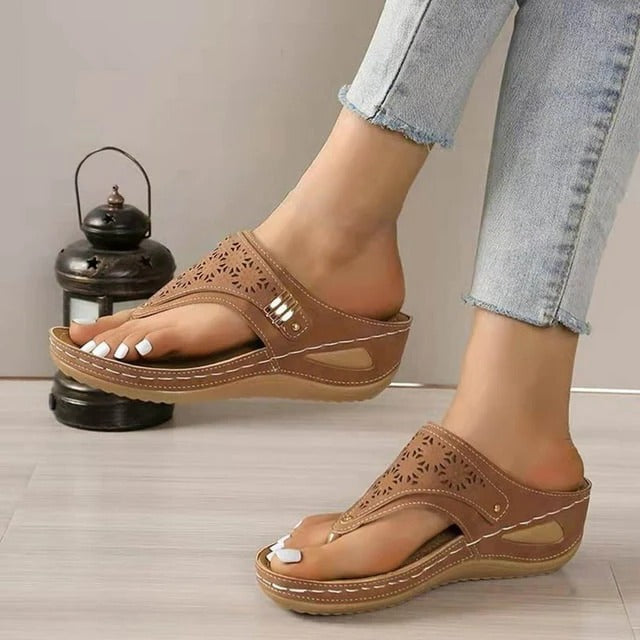 Comfortable Shoes With Thick Soles - Pexav