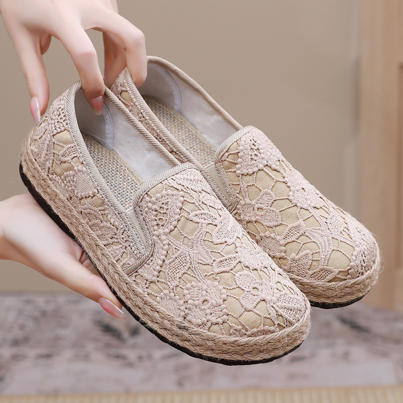 Comfortable Airy Slip On Shoes - Olytrend
