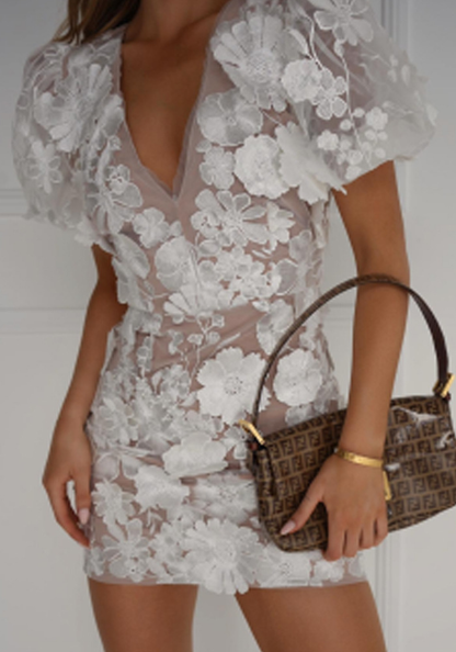 Chic Petite Flower Dress