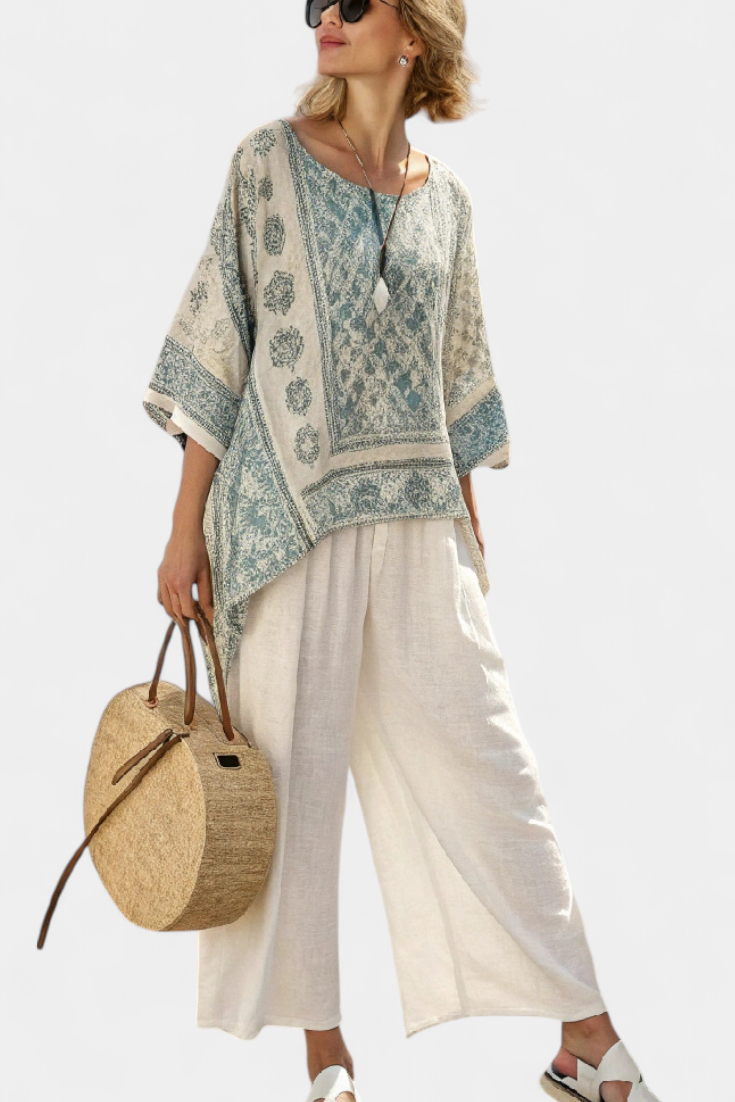 Relaxed Fit Floral Top & Loose White Trousers - Olytrend