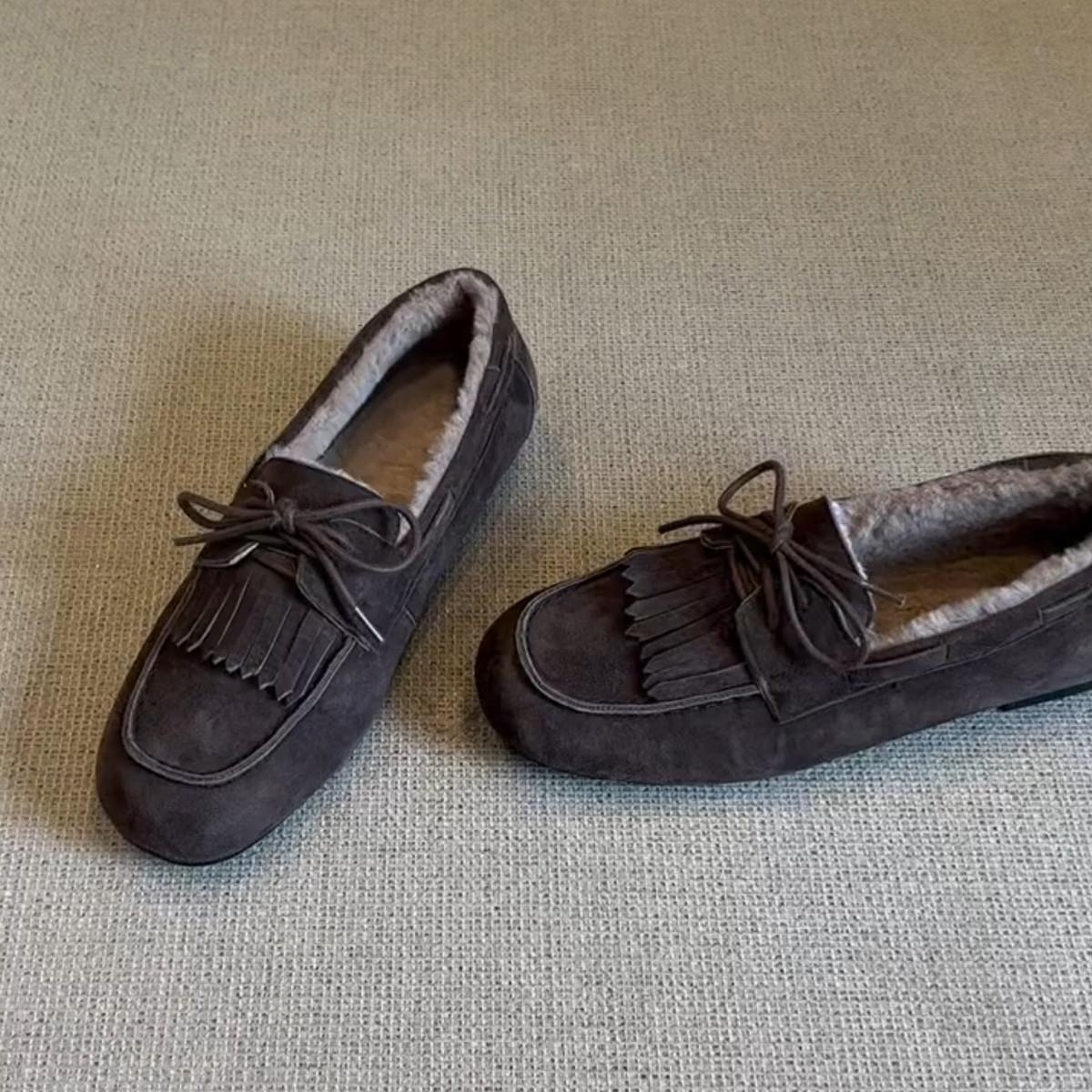 Mila - Faux Fur Trimmed Slip On Winter Shoes