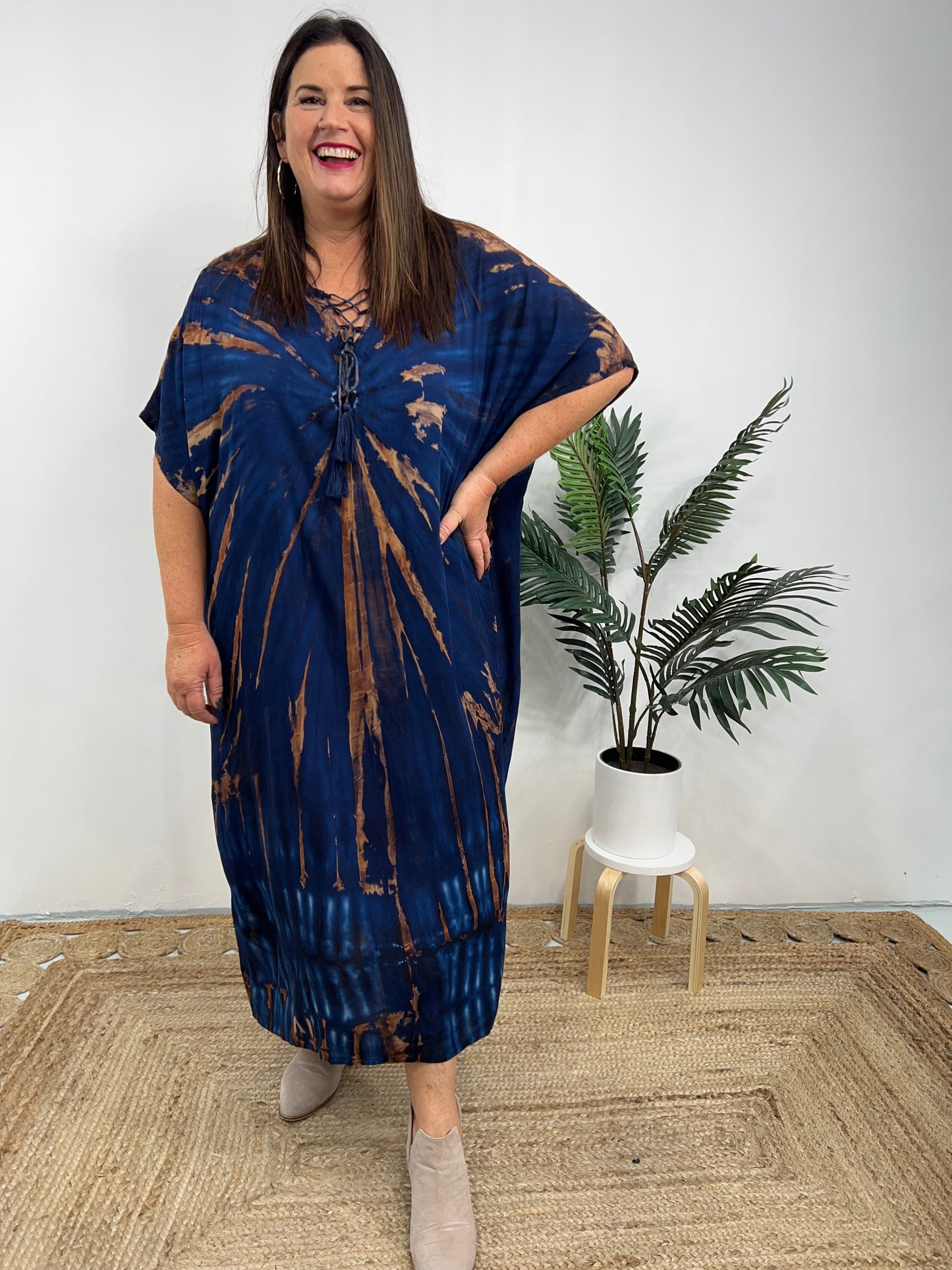 Relaxed Fit Women's Short Sleeve Maxi Dress