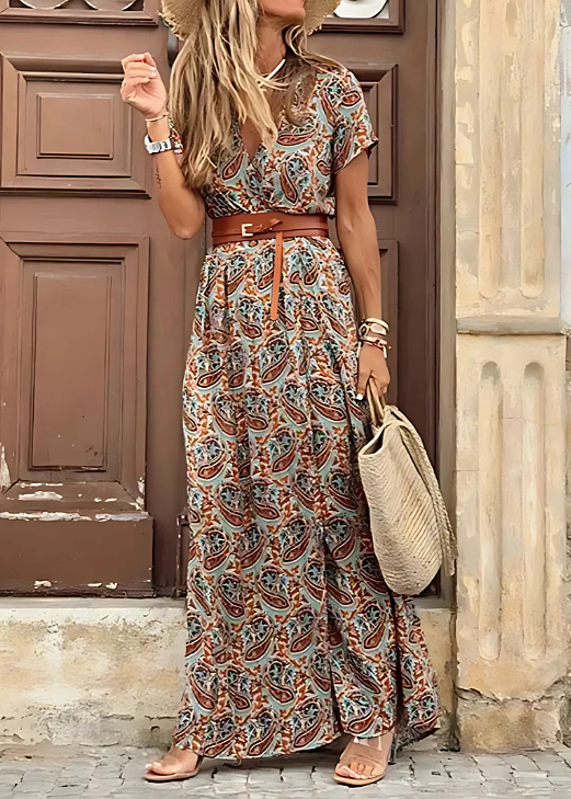 Flowy Chic Maxi Dress with Belt