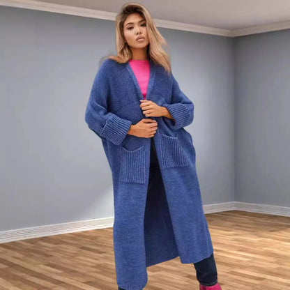 Women's Oversized V-Neck Coat with Pockets - Nocini
