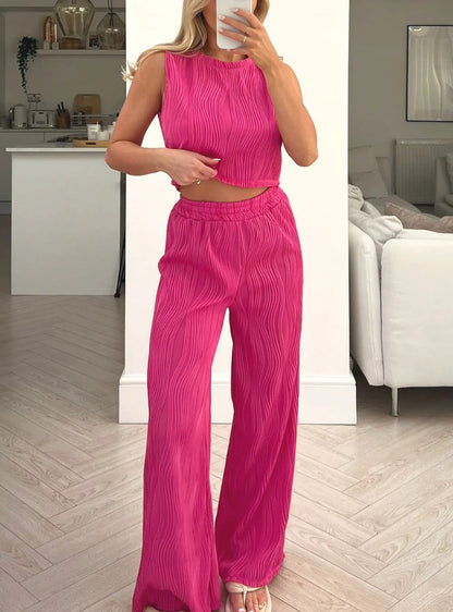 Women's 2 Piece Outfit - Ribbed Crop Top - High Waist Pants