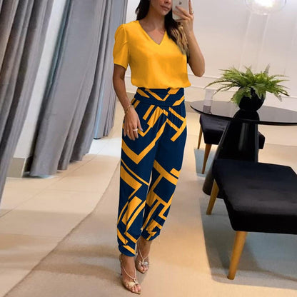 Ladies' 2-Piece - Casual V-Neck Top and Fitted Leggings