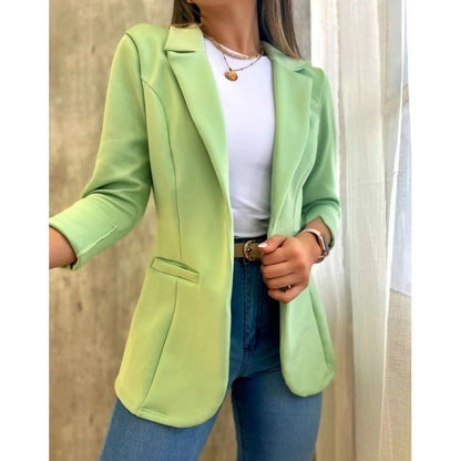 Slim Fit Women's Blazer with Classic Pockets - Nocini