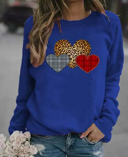 Comfy Women's Long Sleeve Heart Print Sweatshirt