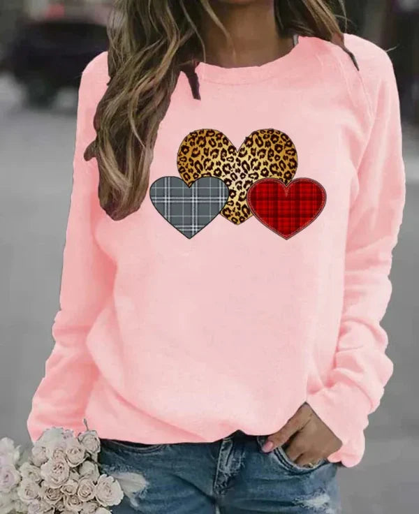 Comfy Women's Long Sleeve Heart Print Sweatshirt