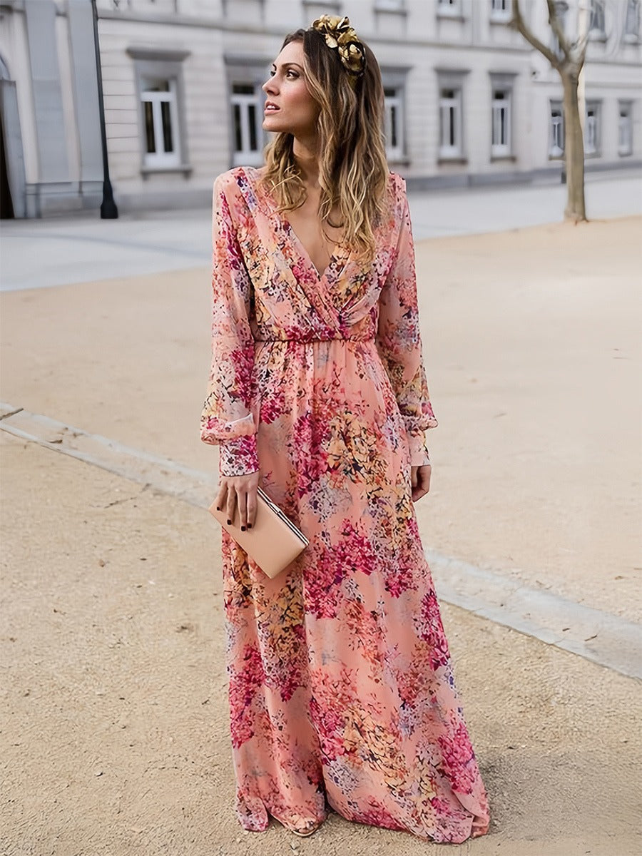 Comfy Women's Maxi Dress with V-Neck and Long Sleeves - Nocini