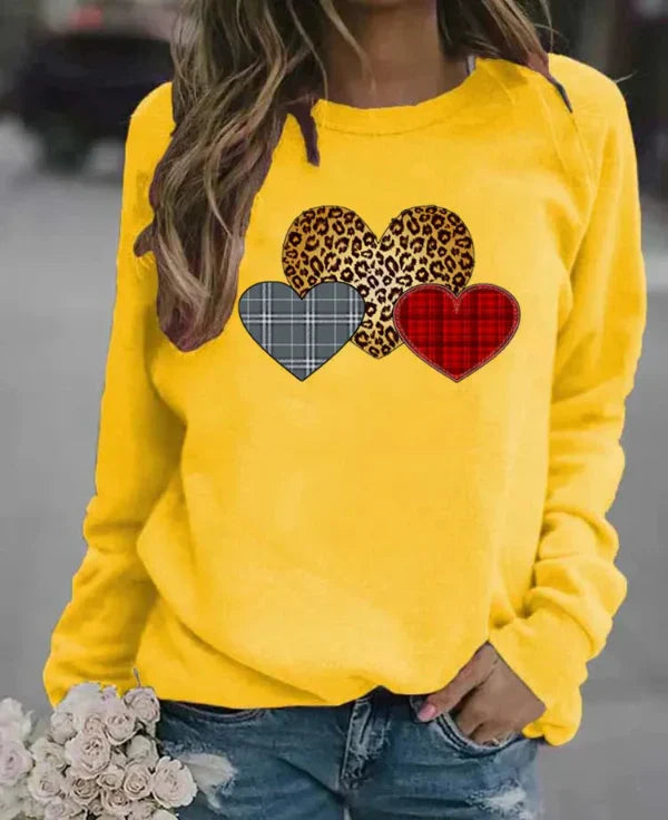 Comfy Women's Long Sleeve Heart Print Sweatshirt