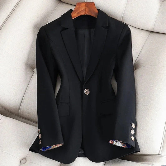 Tailored Fit Blazer with Shawl Collar and Pocket Details - Nocini