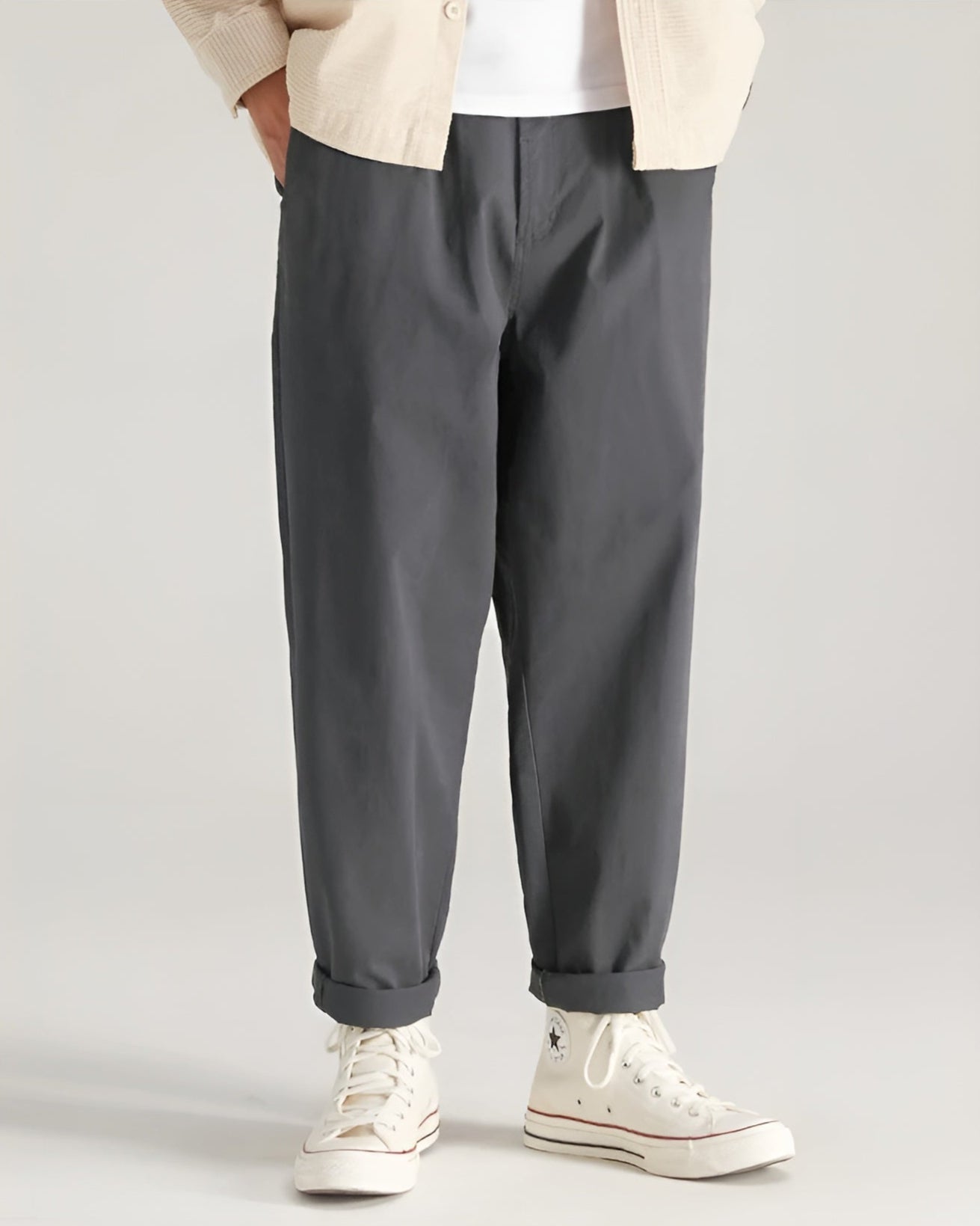 Short Fitted Cotton Pants