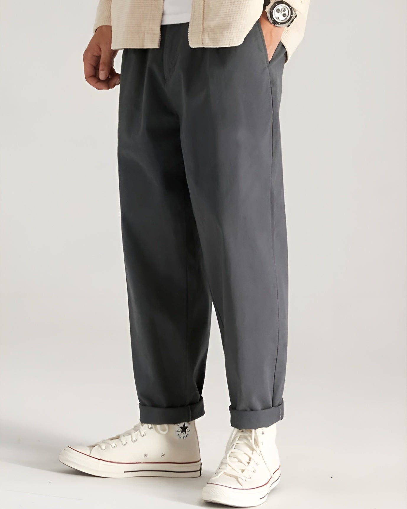 Short Fitted Cotton Pants