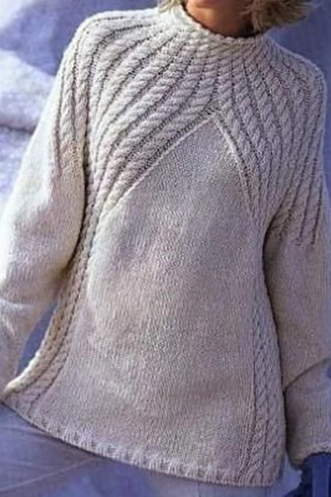 Cozy Women's Wool Crew Neck Sweater - Nocini