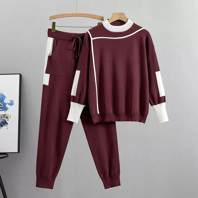 Premium Women's Athletic Tracksuit - Olytrend