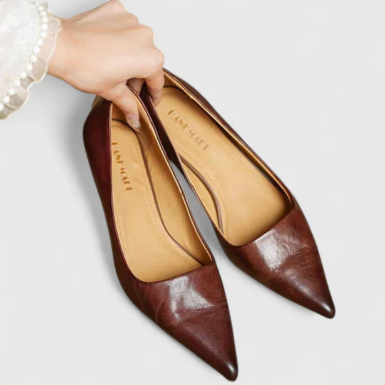 Image of Jayla | Women's Pointed Toe Kitten Heel Dress Shoes